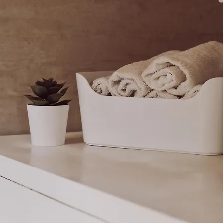 Historic Center Charming Free Wi-fi Appartamento *